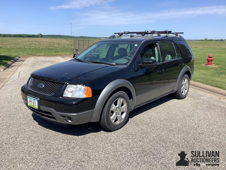 2006-ford-freestyle-image-1