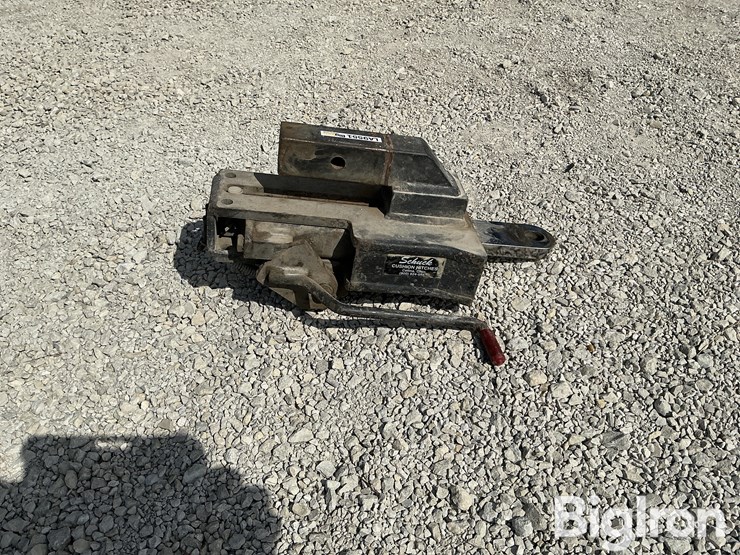 schuck-750-rt-r-2"-cushion-hitch-image-4