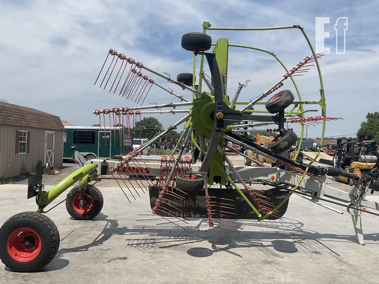 2019-claas-liner-2800-image-5