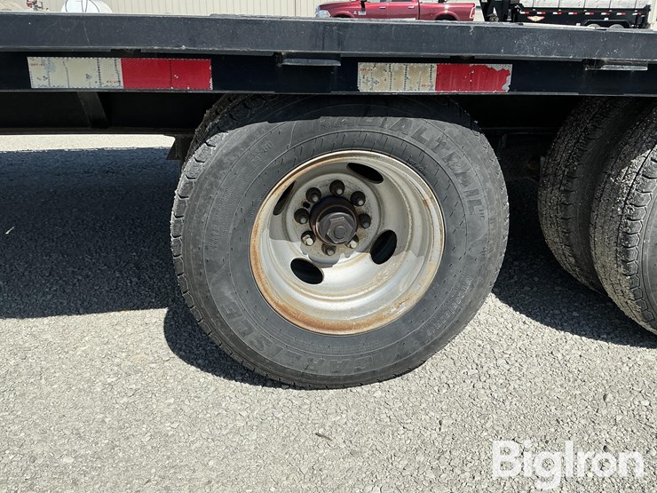 2010-delco-gooseneck-flatbed-trailer-image-9