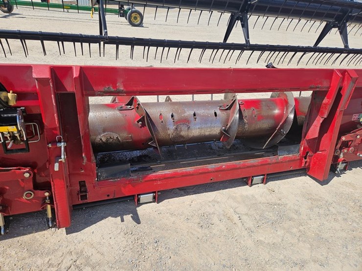 case-ih-3020-image-32