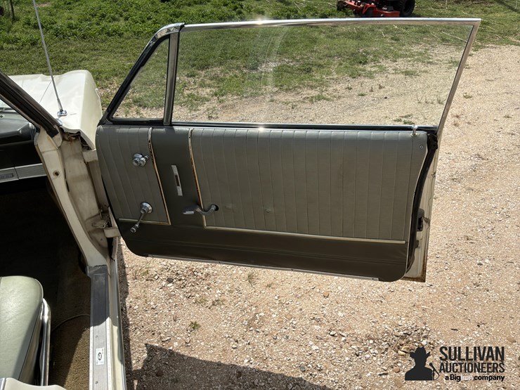 1966-ford-500-image-18
