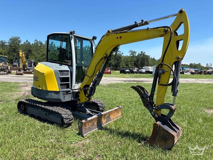2020-wacker-neuson-ez36-mini-excavator-image-2