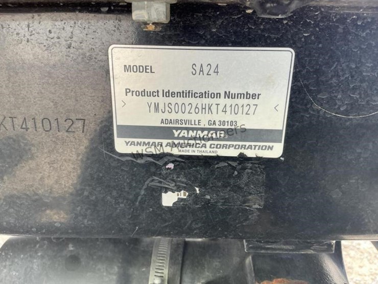 yanmar-sa424-loader-tractor-image-13
