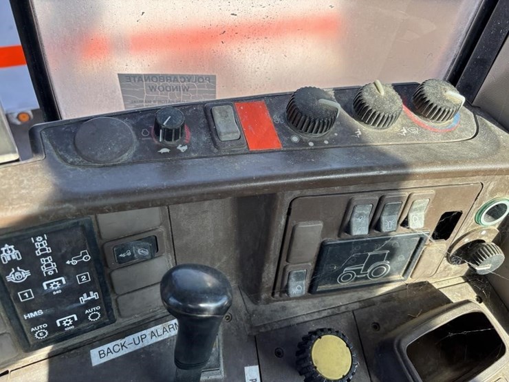 john-deere-6420-image-38