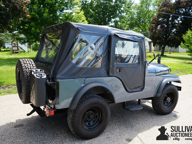 1961-jeep-willys-image-5