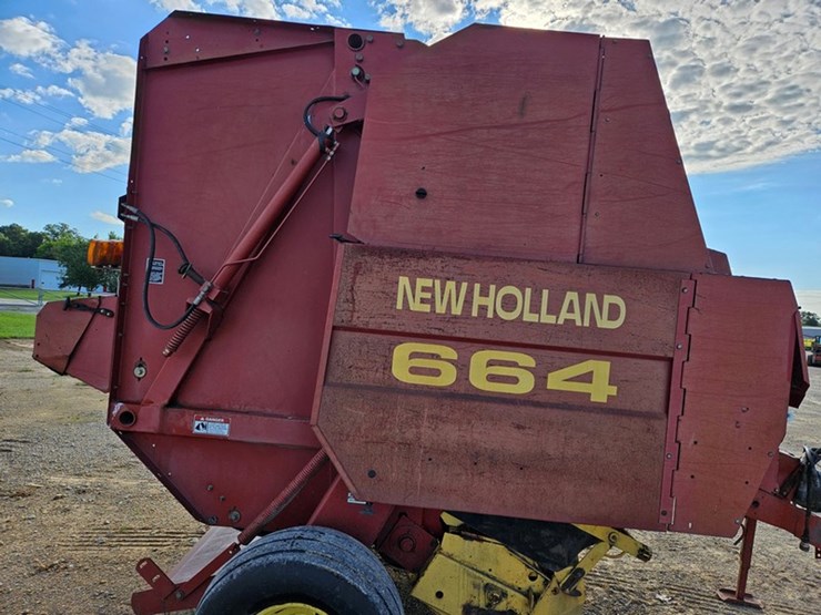 new-holland-664-image-16