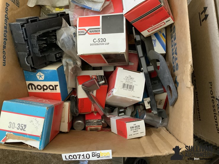 mopar,-ford-and-more-parts-image-5