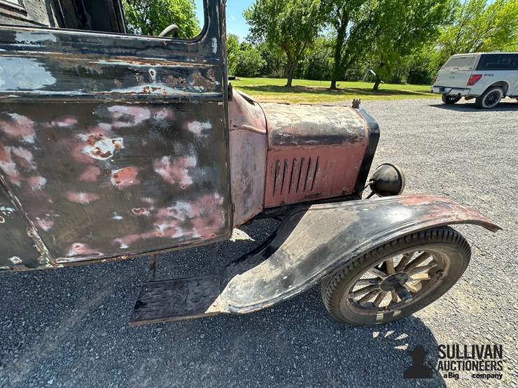 1925-ford-model-t-image-19