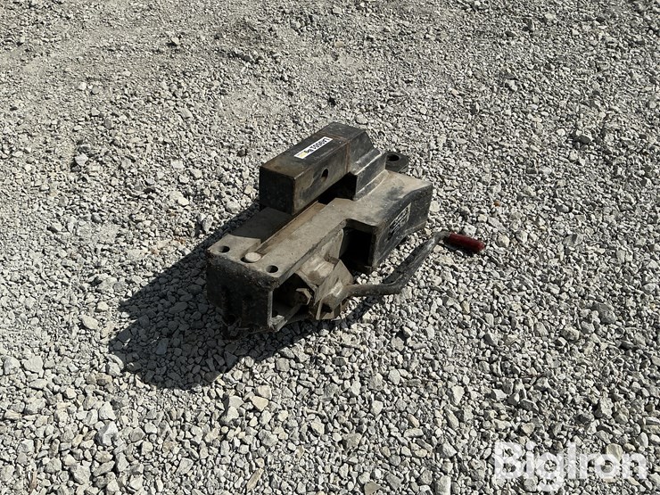 schuck-750-rt-r-2"-cushion-hitch-image-5