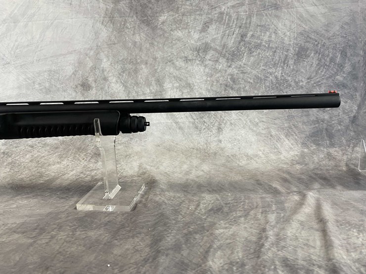 #4133-•-tristar-cobra-field-black-,-12-ga.-pump-action-shotgun,-sn:-krp006771,-(neenah,-wi)-image-5