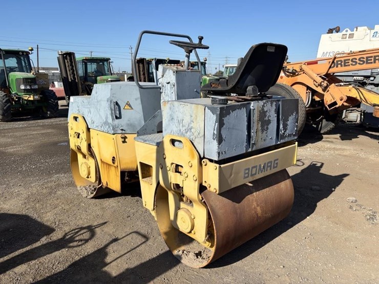 bomag-bw100-image-4