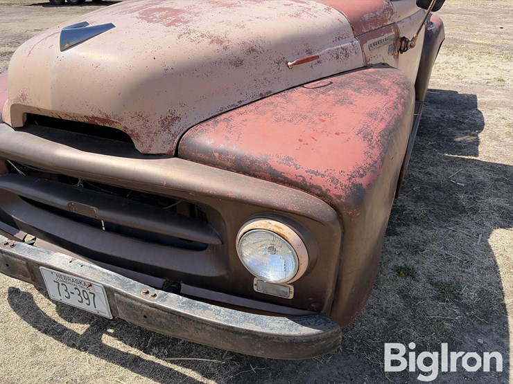 1954-international-r100-step-side-pickup-image-13