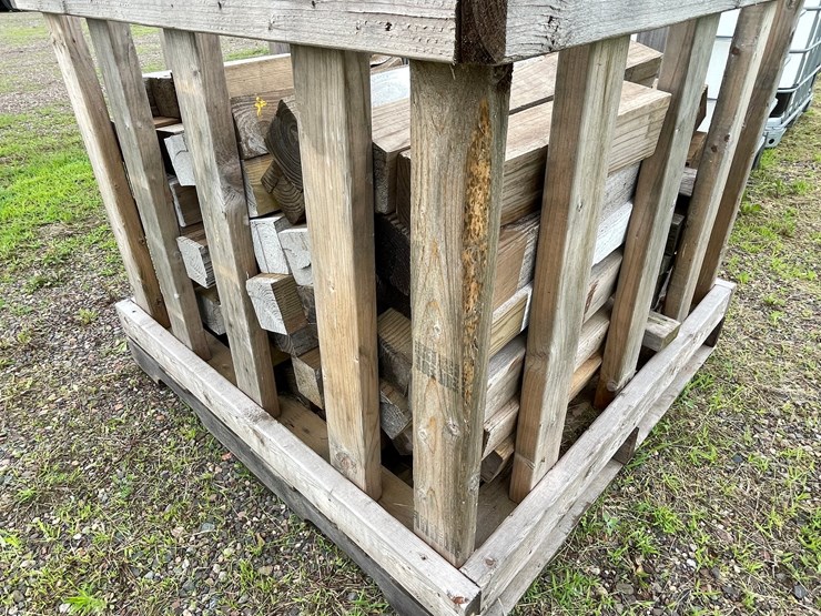 #4928-•-wooden-tote-with-assorted-wooden-blocks-image-6