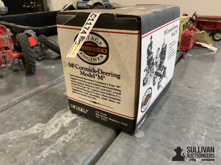ertl,-mccormick-deering-model-m-1/6-scale-gasoline-engine-image-7