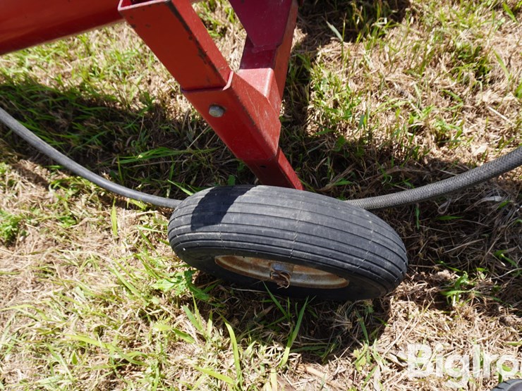 feterl-hydraulic-drive-8"x10'-truck-hopper-image-17