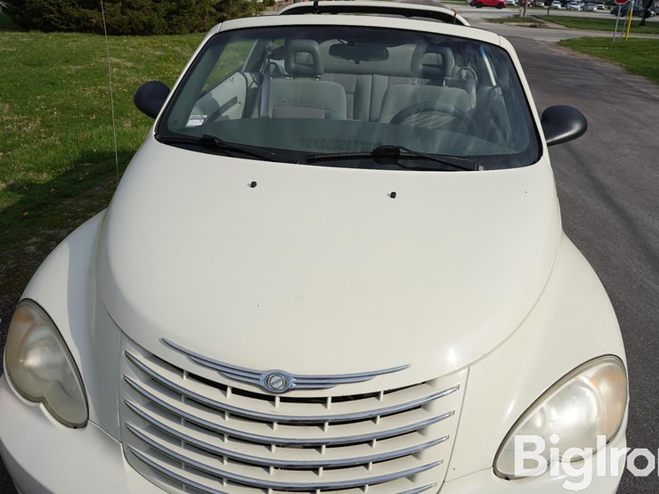 2006-chrysler-pt-cruiser-image-16