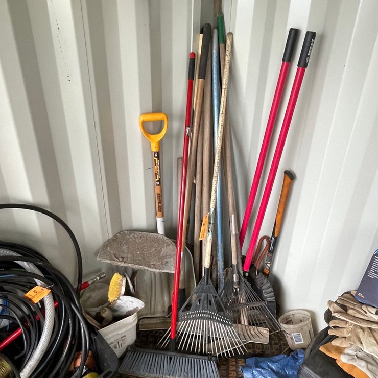 #4954 • Lot of Handled Tools