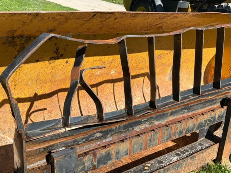 2016-john-deere-64-image-60