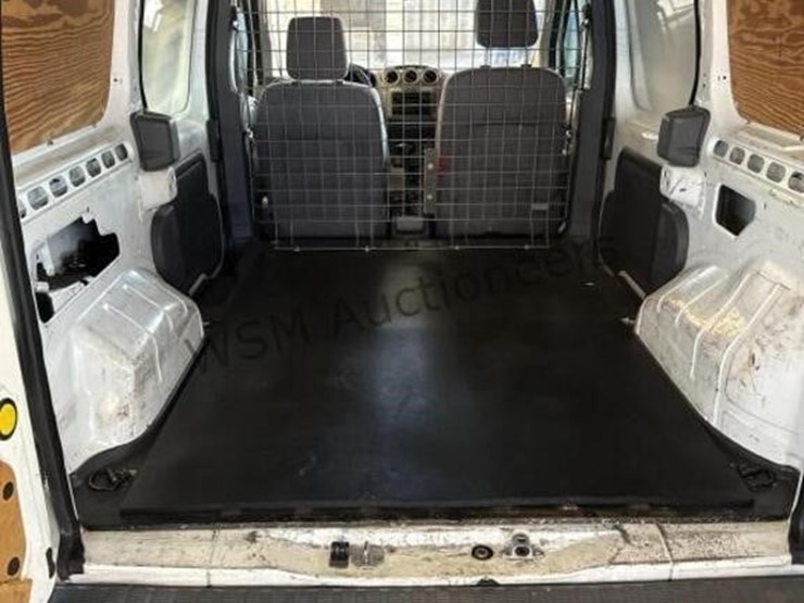 2013-ford-transit-connect-image-11