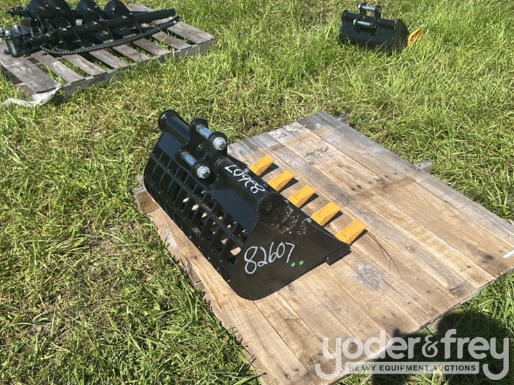 unused-sdlanch-60cm-grid-bucket-to-suit-mini-excavator-image-4