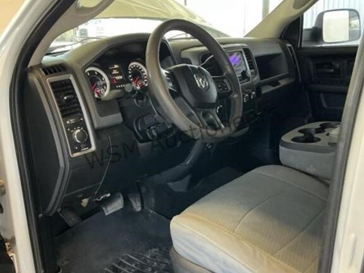 2014-dodge-2500-image-22