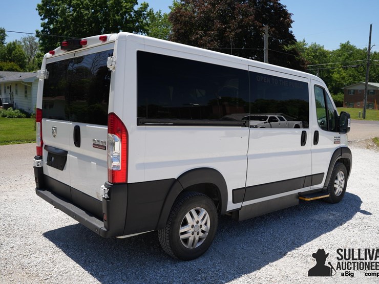2021-ram-promaster-1500-image-5