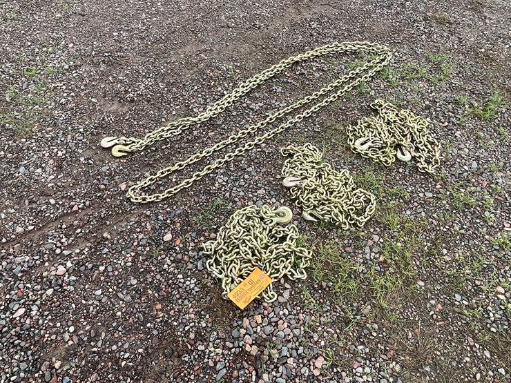 #4933-•-(4)-1/4"-chains-with-hooks-image-1
