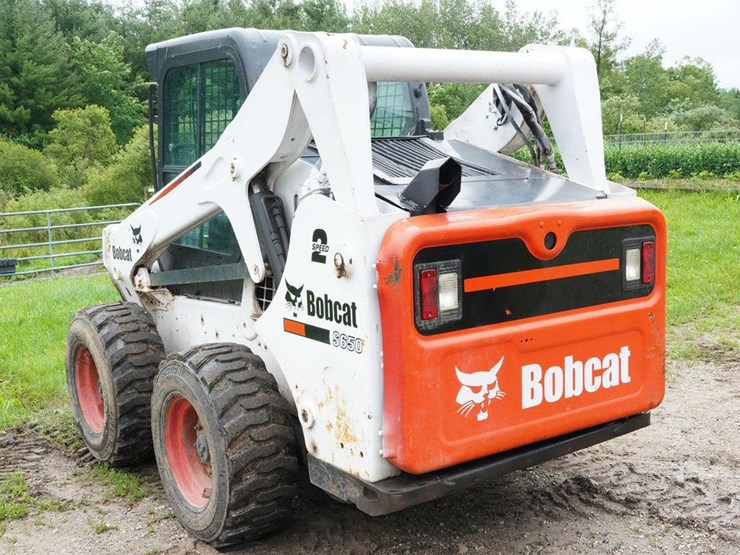 2015-bobcat-s650-image-3