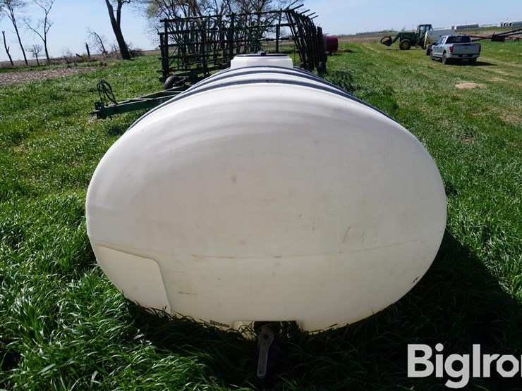 1250-gal-poly-tank-w/oval-tank-mount-brackets-image-6