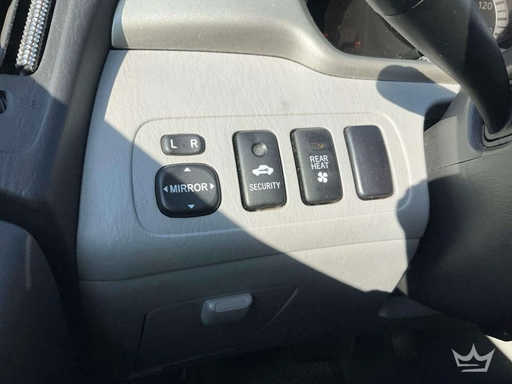 2006-toyota-highlander-image-17