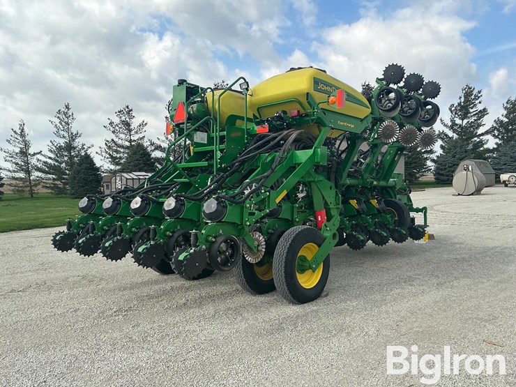 2018-john-deere-1795-image-5