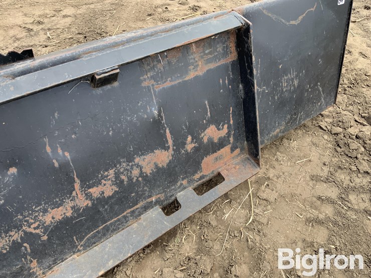 83.5”-skid-steer-bucket-image-15
