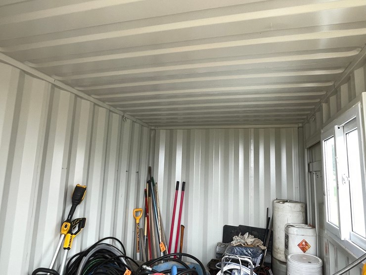 #4906-•-12'-office-shipping-container-image-12