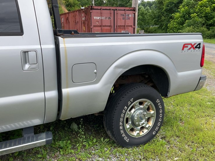 2016-ford-f350-image-38