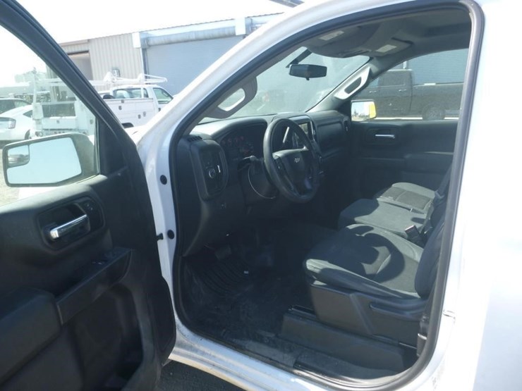 2019-chevrolet-1500-image-5