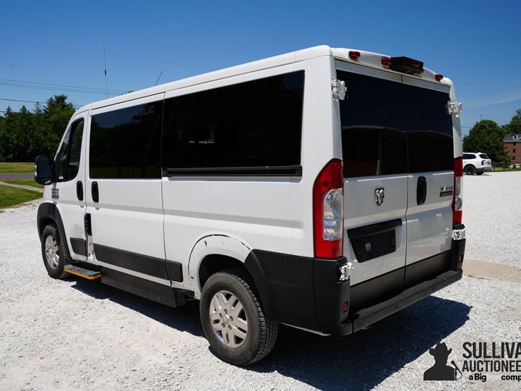 2021-ram-promaster-1500-image-7