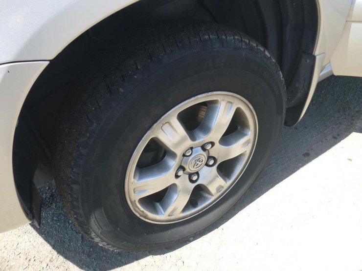2004-toyota-highlander-image-13