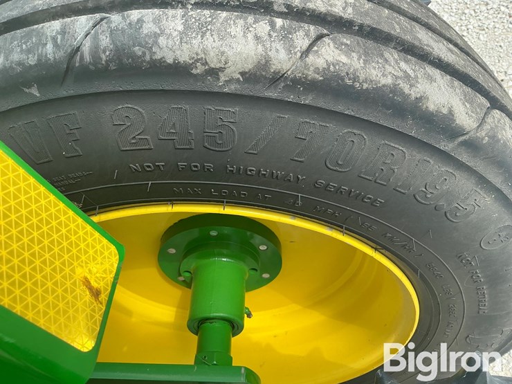 2022-john-deere-1775nt-image-11