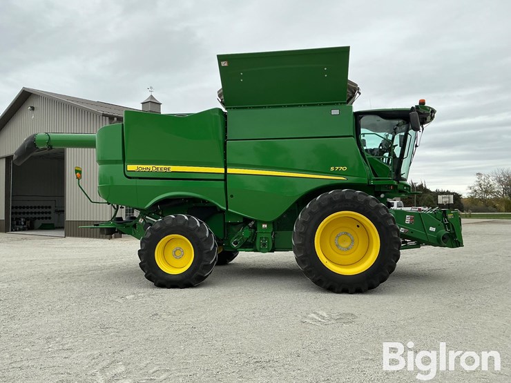 2020-john-deere-s770-image-4
