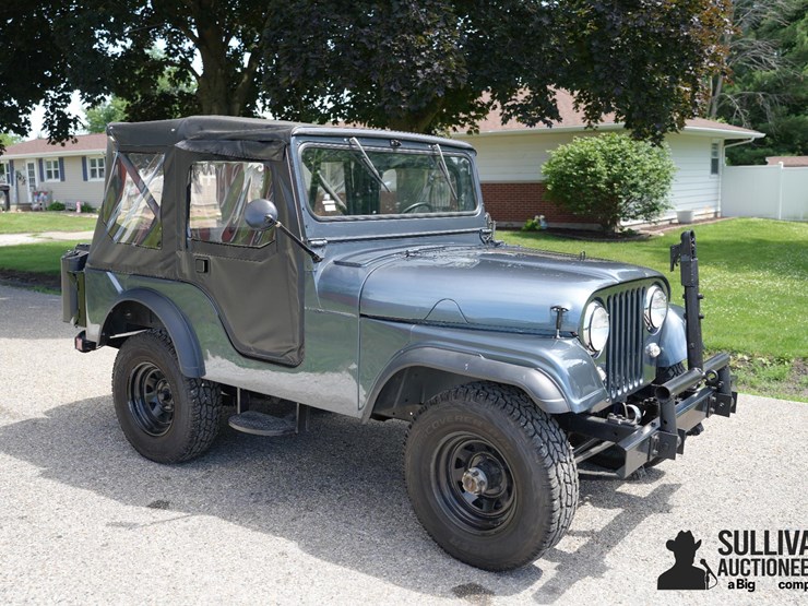 1961-jeep-willys-image-3