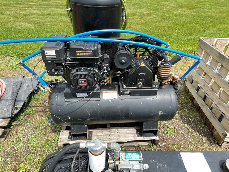 #4919-•-tmg-gas-powered-air-compressor-image-2