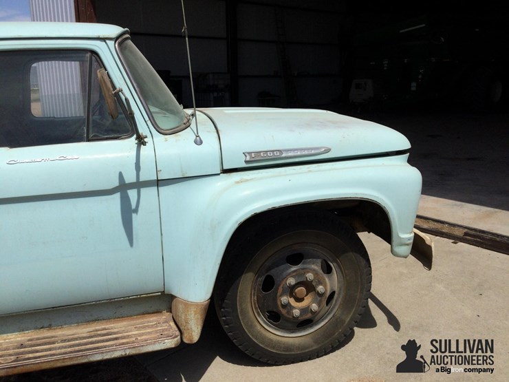 1961-ford-f600-image-9