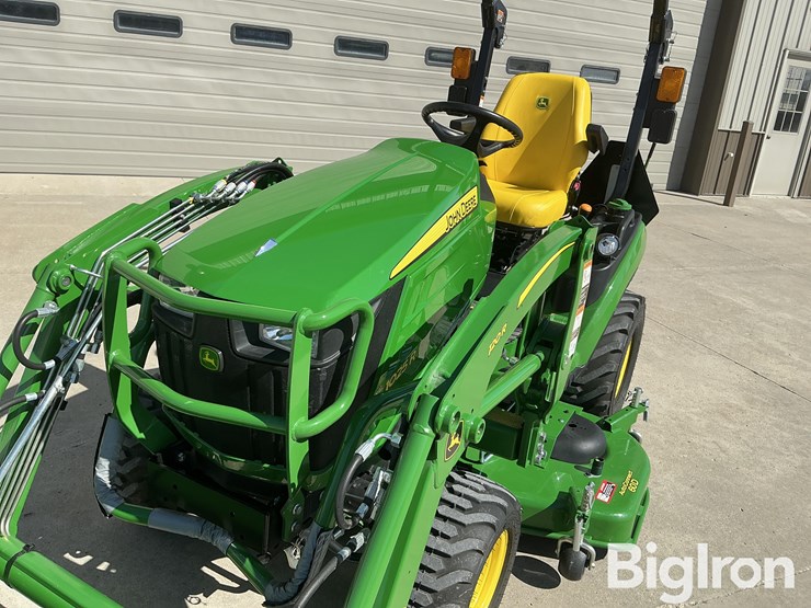 2021-john-deere-1025r-image-11
