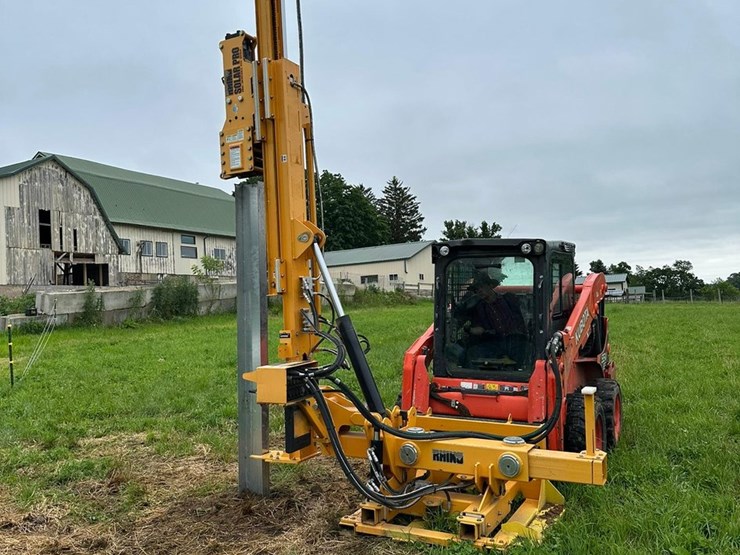 #104-•-2022-rhino-solar-pro-pile-driver-image-2