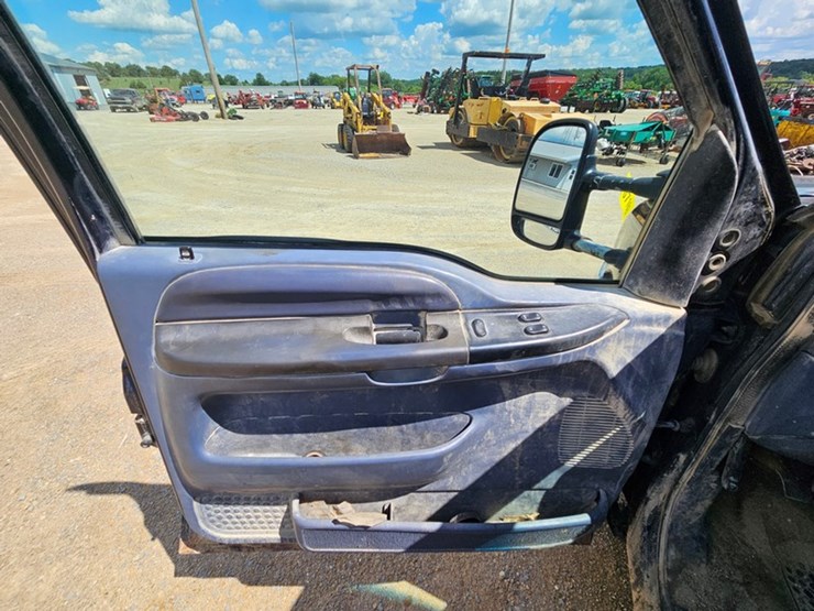 1999-ford-f450-image-17