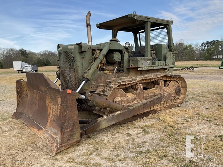 caterpillar-d7-image-2