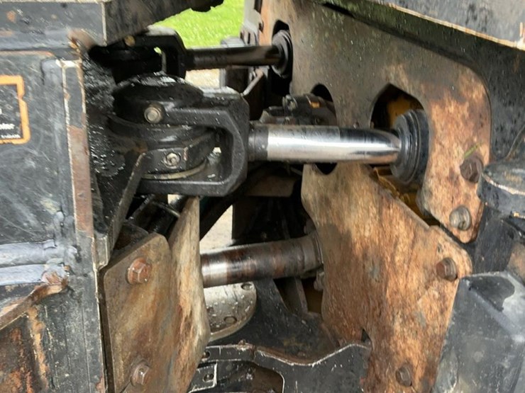 2007-deere-540g-iii-image-29