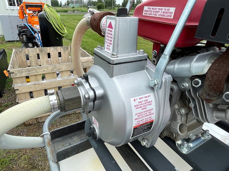 #4926-•-250-gallon-poly-tote-with-gas-powered-pump-image-13