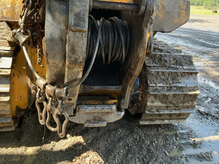 2004-deere-700h-lgp-image-32